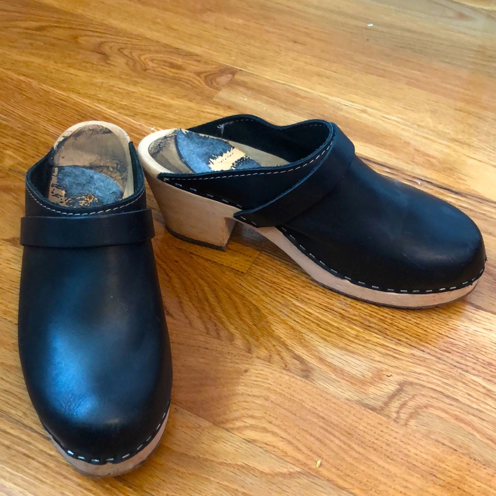 Lotta from Stockholm high clogs